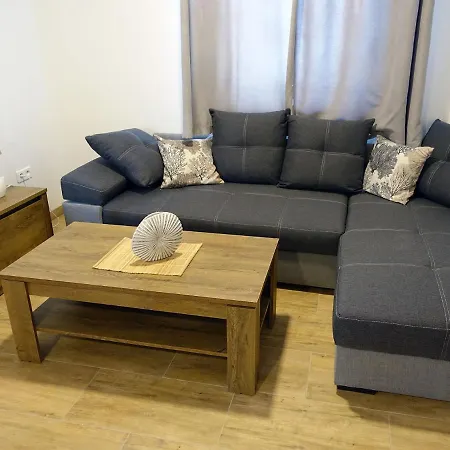 Max Apartman